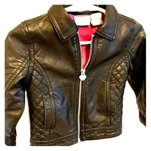 🔸SOLD🔸Faux leather jacket 12m